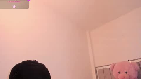 Snapshot of holly_16 chatting on February 2026 08:53:01 PM holly_16 online show from February 2026 08:53:01 PM