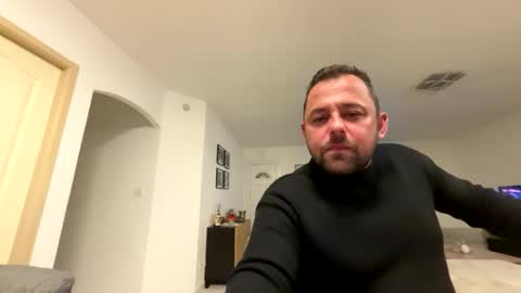 Snapshot of hollyandelon chatting on February 2026 12:36:01 AM hollyandelon online show from February 2026 12:36:01 AM