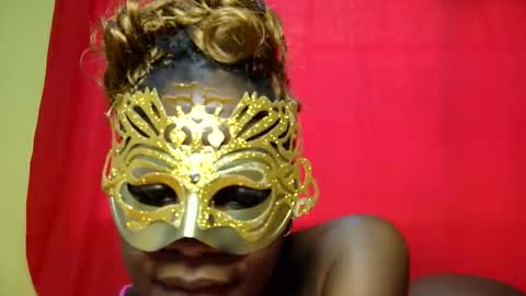 hollylyn online show from November 2025 02:08:01 PM