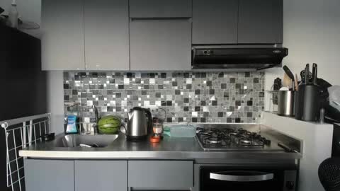 hollyshit_ online show from January 2025 10:39:01 PM