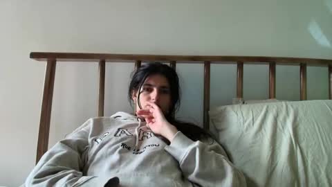 hollyshit_ online show from October 2025 07:34:01 PM