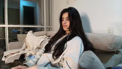 hollyshit_ online show from November 2025 12:54:02 AM