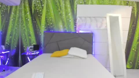 HollyTaillor online show from June 2026 05:41:02 AM