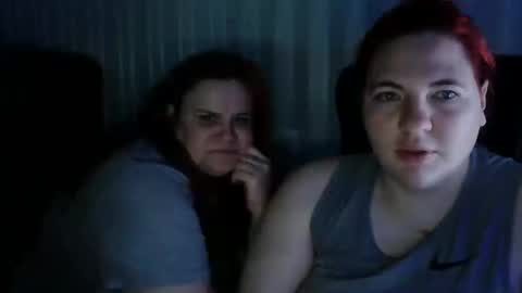 HollyXEva online show from January 2026 10:04:02 PM