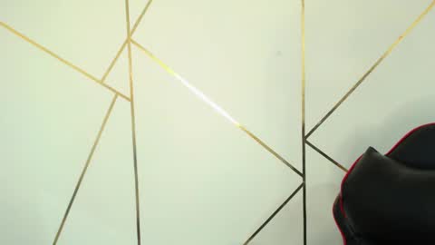 holly online show from February 2025 01:57:01 AM