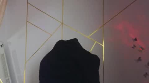 holly online show from November 2025 03:11:01 PM