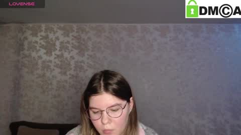 Welcome guys  Pleasure to see you all here  My name is MichaelaTip menu is active Private is open  online show from December 2024 07:17:02 AM