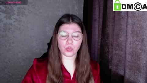 Snapshot of holy_michela chatting on March 2026 05:52:01 AM Welcome guys Pleasure to see you all here My name is MichaelaTip menu is active Private is open online show from March 2026 05:52:01 AM