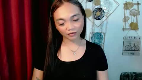 Snapshot of holy_shine chatting on December 2025 12:38:02 AM Bella online show from December 2025 12:38:02 AM