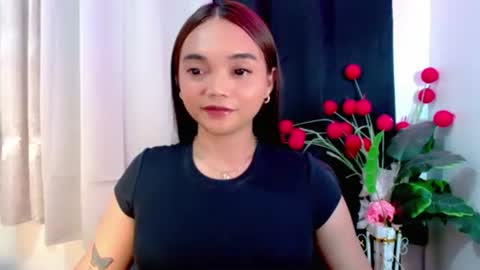 Snapshot of holy_shine chatting on January 2026 05:40:01 PM Bella online show from January 2026 05:40:01 PM