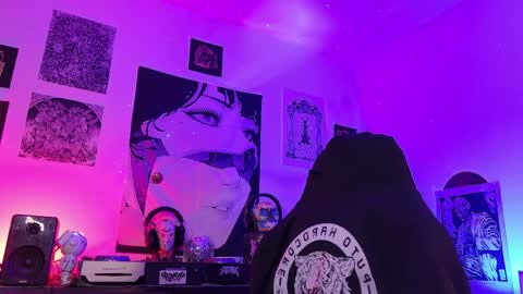   online show from May 2026 11:10:02 PM