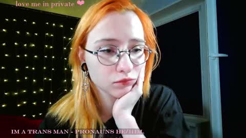 Honelints boyblonde hair AsterMIntfemboybrown hair online show from January 2025 06:39:01 PM
