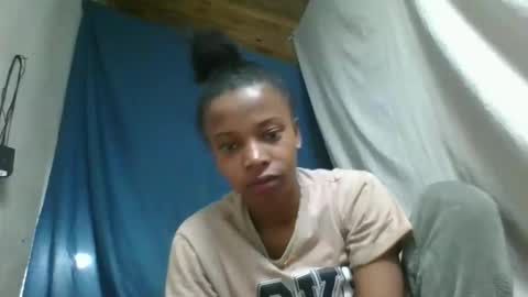 Snapshot of honeria98 chatting on March 2026 04:22:01 PM honeria98 online show from March 2026 04:22:01 PM