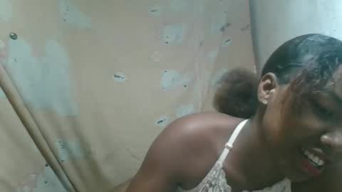 Snapshot of honeria98 chatting on May 2026 06:02:02 PM honeria98 online show from May 2026 06:02:02 PM