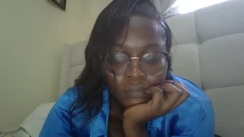 Snapshot of honevey chatting on March 2026 03:23:01 PM Honevey online show from March 2026 03:23:01 PM