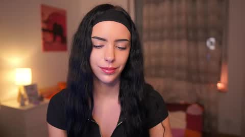 Kate online show from September 2025 06:21:01 PM