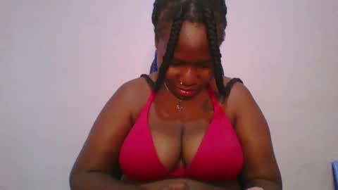 honey_beb online show from November 2025 04:39:02 AM