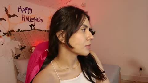 Snapshot of honey_buu chatting on October 2025 02:58:02 PM online show from October 2025 02:58:02 PM