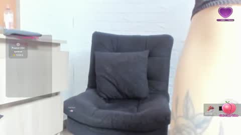 Snapshot of honey_darcy chatting on July 2026 05:53:02 PM honey_darcy online show from July 2026 05:53:02 PM