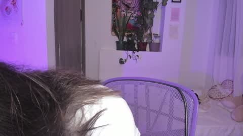 Lau online show from February 2025 05:31:01 AM