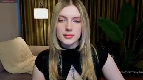 Lina online show from April 2026 04:50:02 AM