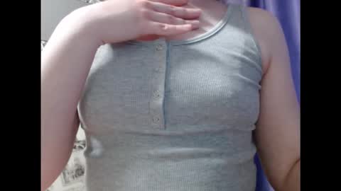 Lina online show from October 2025 08:03:01 AM