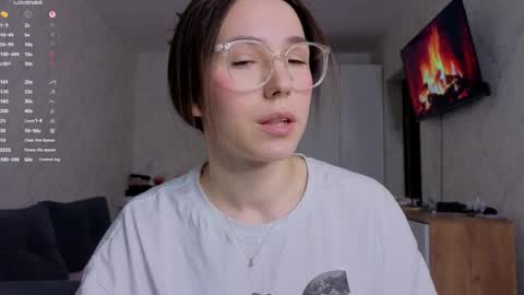 honey_peachy online show from May 2026 12:55:02 PM