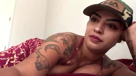 honeycutt1993 online show from January 2026 03:39:01 PM