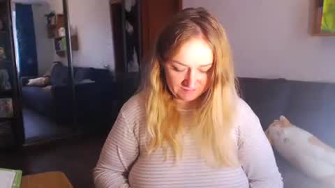 HoneydewMolly online show from November 2025 11:34:02 AM