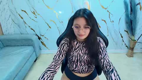 honeydoll_tf online show from May 2026 01:16:02 PM
