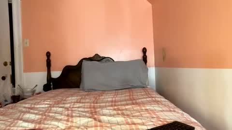 HoneyDrippinBunny online show from February 2026 04:01:02 AM