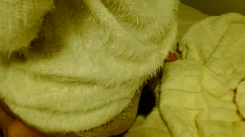 honeygoldenbaddie24 online show from February 2025 04:18:02 AM