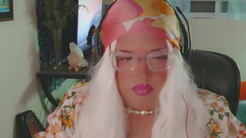 Snapshot of honeylavender777 chatting on December 2025 11:26:02 AM honeylavender777 online show from December 2025 11:26:02 AM