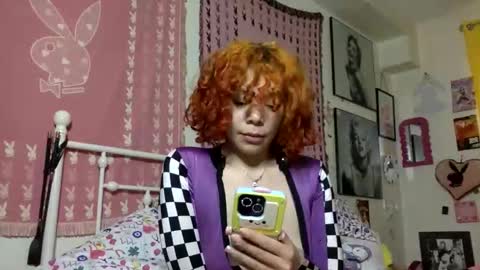 Snapshot of honeyruby chatting on April 2026 01:17:01 PM Ruby Sparks online show from April 2026 01:17:01 PM