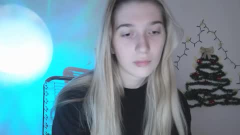 honeyveil online show from January 2026 12:54:01 PM