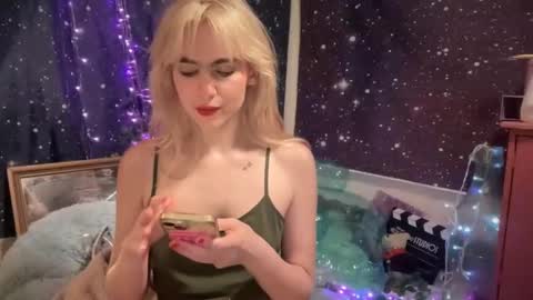 Emi Rose online show from February 2025 03:53:02 AM