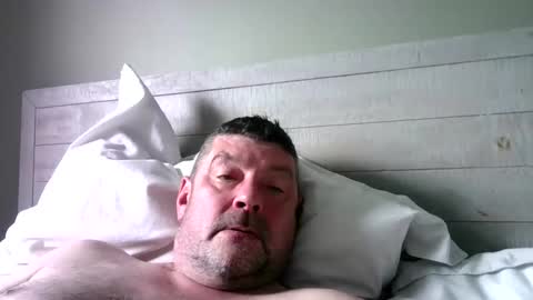 hornee12345 online show from October 2025 01:21:01 PM