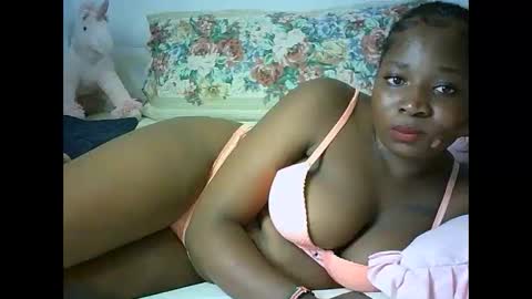 Snapshot of hornny4amani chatting on December 2024 11:23:02 AM AMANI online show from December 2024 11:23:02 AM