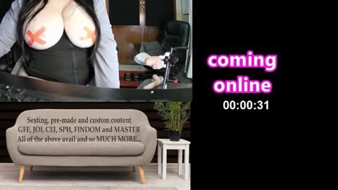 Misty online show from November 2025 07:12:01 PM