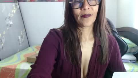 Snapshot of horny_and_daring chatting on June 2026 01:02:02 PM horny and daring online show from June 2026 01:02:02 PM