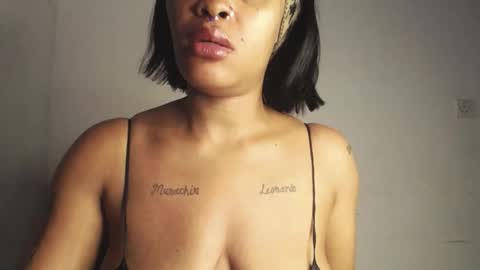 horny_ebonygirl_ online show from April 2026 03:37:01 AM