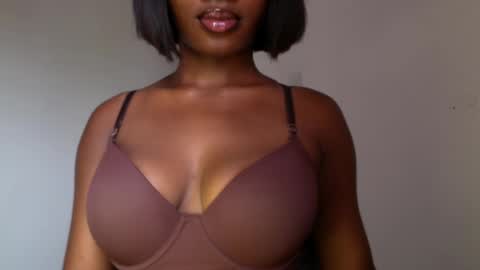 delilah online show from May 2026 10:53:01 AM