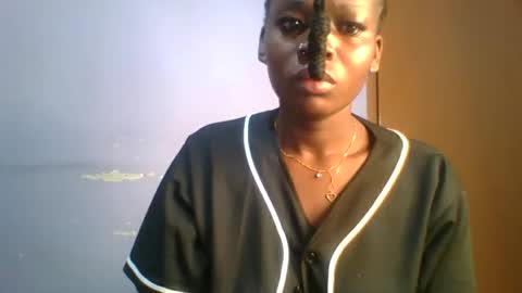 Snapshot of horny_hearts chatting on October 2025 03:21:02 AM phanice online show from October 2025 03:21:02 AM