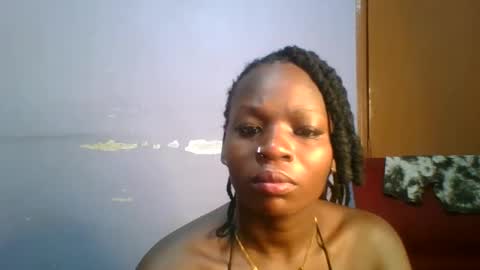 Snapshot of horny_hearts chatting on October 2025 06:41:02 PM phanice online show from October 2025 06:41:02 PM