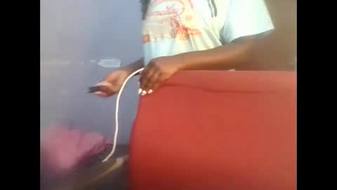 Snapshot of horny_hearts chatting on November 2025 03:17:02 AM phanice online show from November 2025 03:17:02 AM