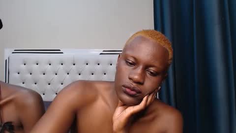 Snapshot of horny_laurell chatting on October 2025 08:08:01 PM Laurel online show from October 2025 08:08:01 PM