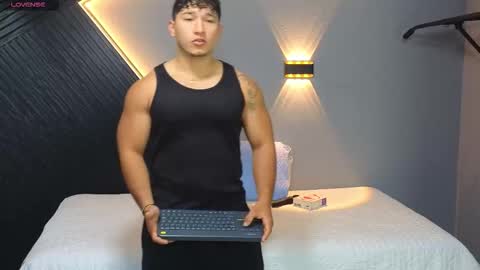 Snapshot of horny_nick18 chatting on February 2026 12:36:01 PM horny_nick18 online show from February 2026 12:36:01 PM