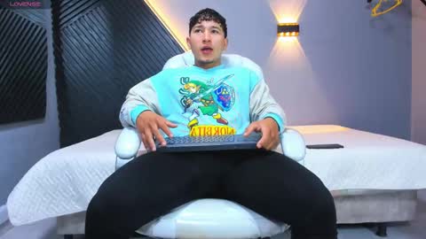 Snapshot of horny_nick18 chatting on March 2026 11:48:01 AM horny_nick18 online show from March 2026 11:48:01 AM