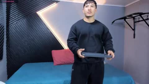 Snapshot of horny_nick18 chatting on March 2026 11:47:01 AM horny_nick18 online show from March 2026 11:47:01 AM