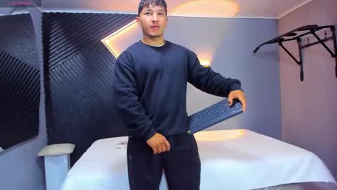 Snapshot of horny_nick18 chatting on March 2026 11:21:02 AM horny_nick18 online show from March 2026 11:21:02 AM